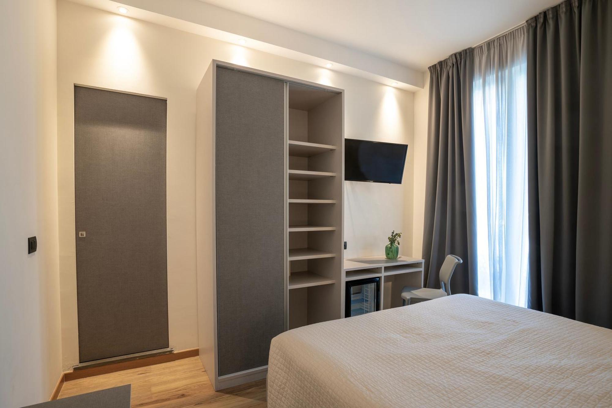 My Place Hotel Римини Экстерьер фото