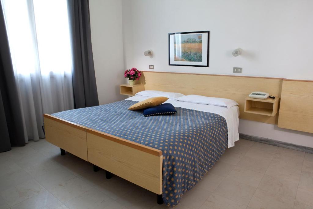My Place Hotel Римини Номер фото